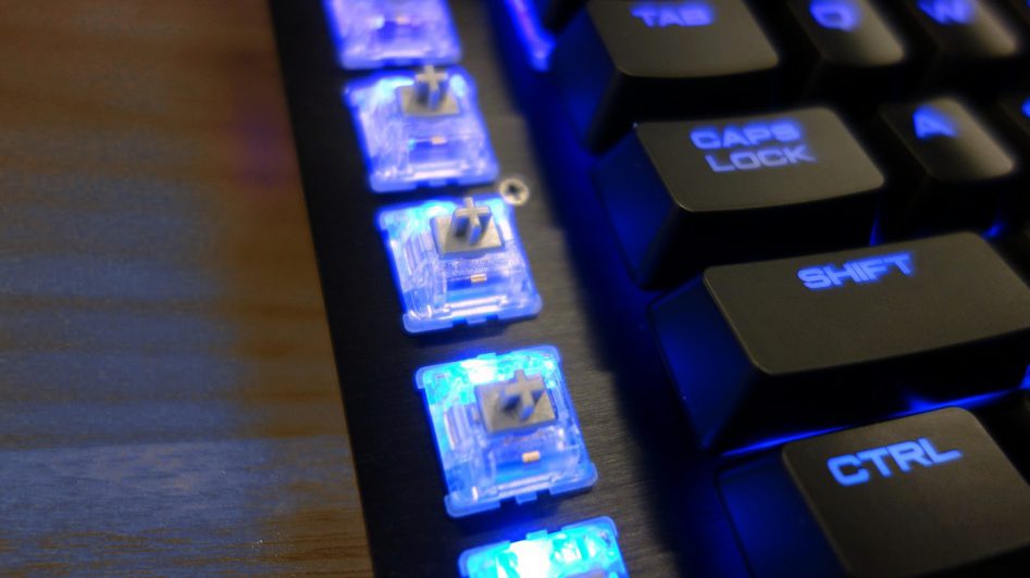 Обзор клавиатуры Corsair K95 RGB Platinum