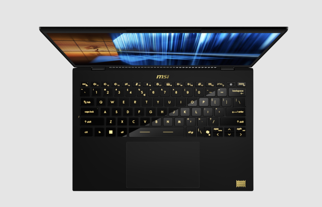 MSI снова удивила: мощные ноуты, геймерские консоли и дизайн с Хокусаем