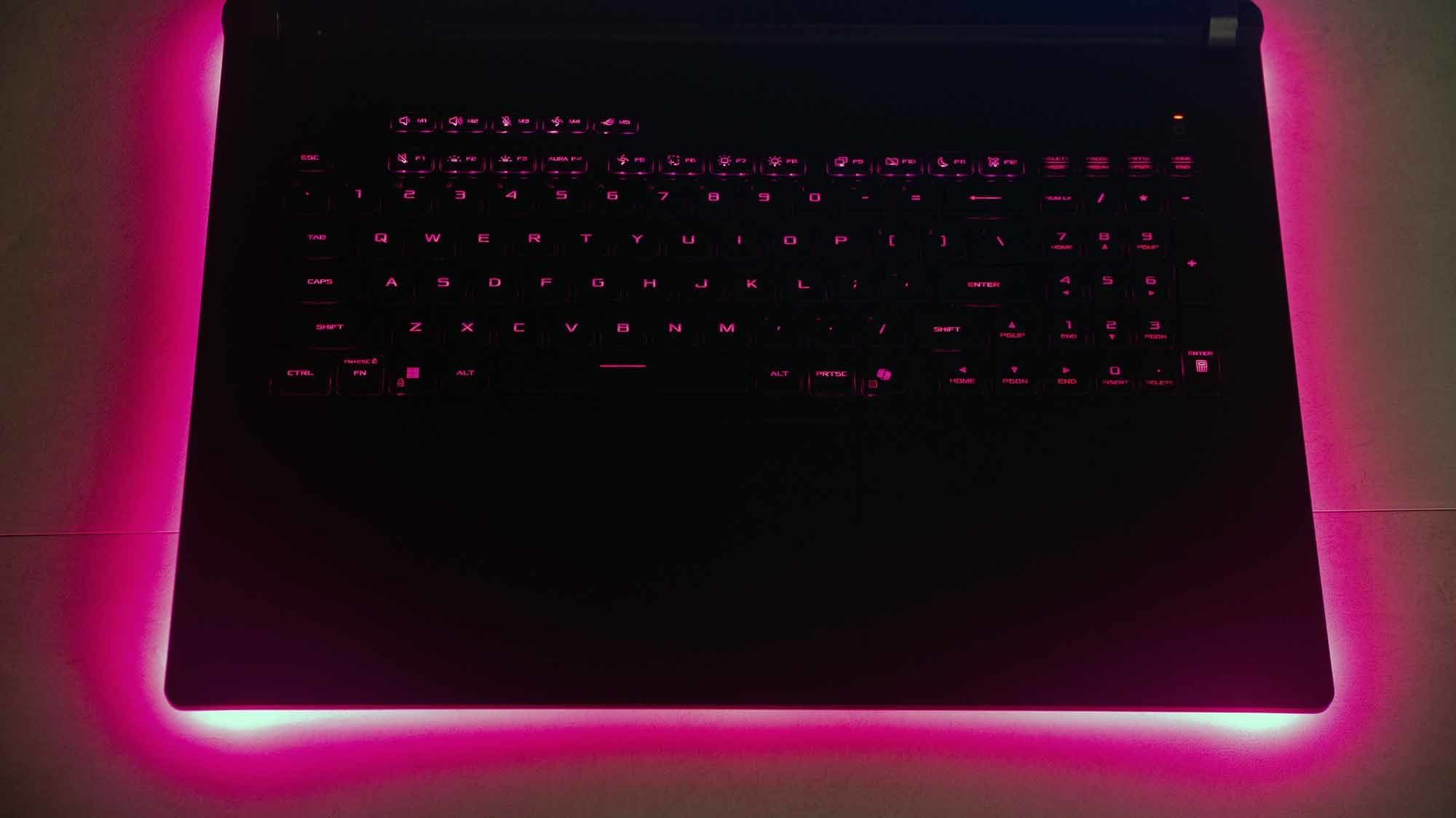 Яркий и бескомпромиссный: Обзор ноутбука ASUS ROG Strix SCAR 18 (G835)