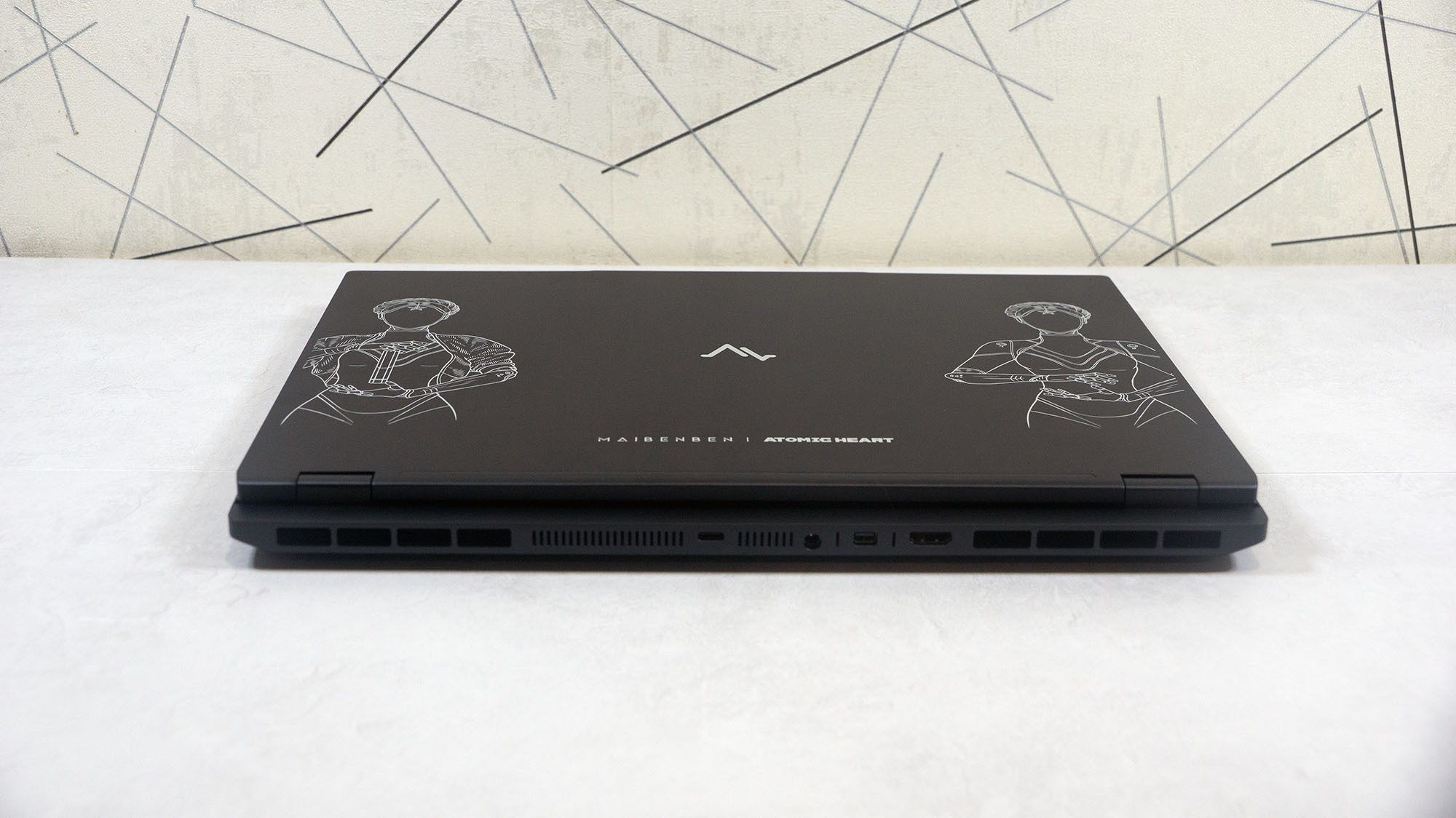 Вот тебе и пироги: Обзор ноутбука Maibenben X‑Treme Typhoon X16B в стиле Atomic Heart