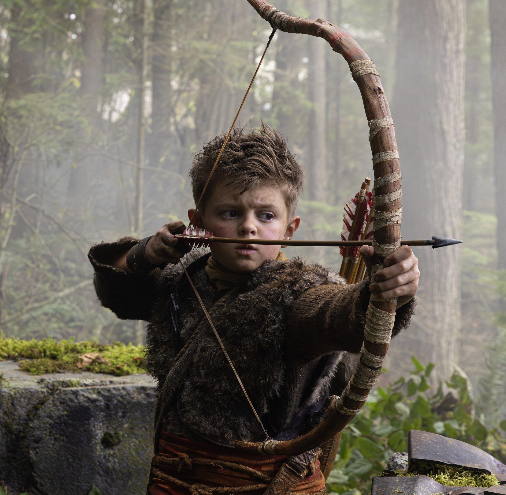 Посмотрите на Кратоса и Атрея на первом официальном кадре сериала по мотивам God of War от Sony